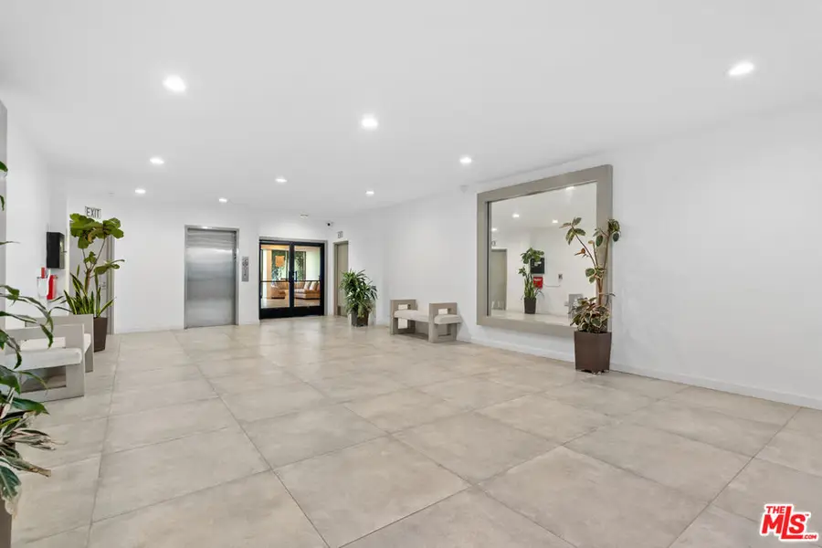 9000 Cynthia Street #208, West Hollywood, CA 90069 - #3