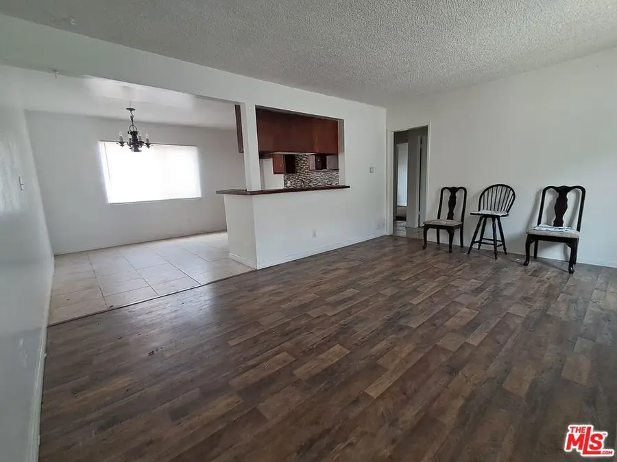 849 W 73rd Street, Los Angeles, CA 90044 - #3