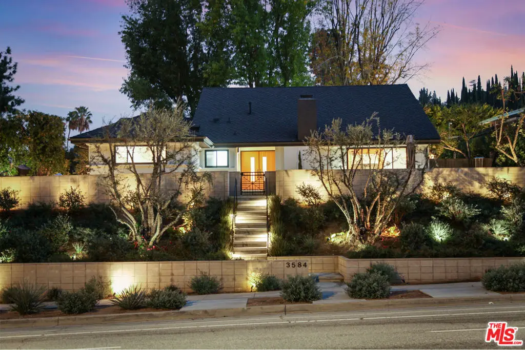 3584 Sepulveda Boulevard, Sherman Oaks, CA 91403 - #1