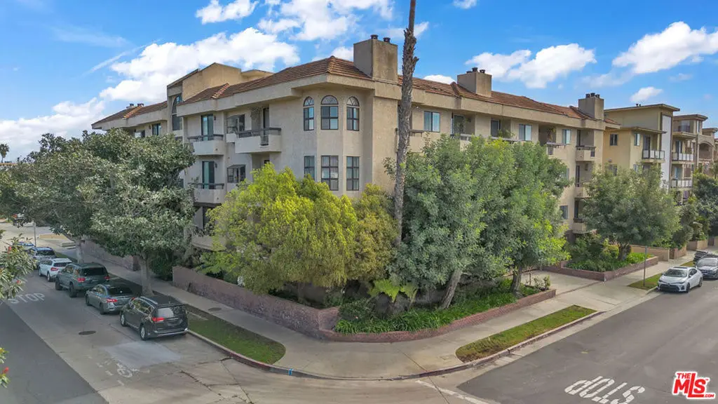 8642 Gregory Way #202, Los Angeles, CA 90035 - #1