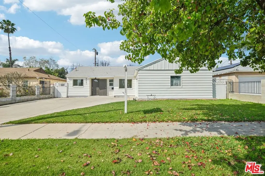 8061 Hesperia Avenue, Reseda, CA 91335 - #1