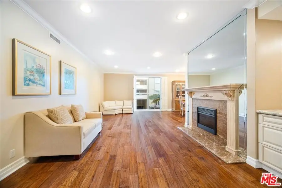 4949 Genesta Avenue #201, Encino, CA 91316 - #2