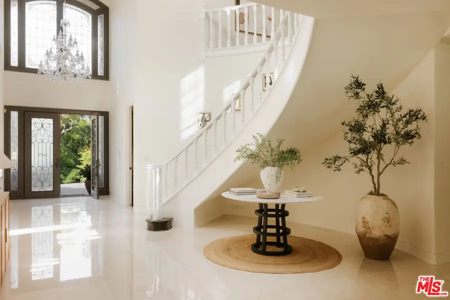 1202 San Vicente Boulevard, Santa Monica, CA 90402 - #2