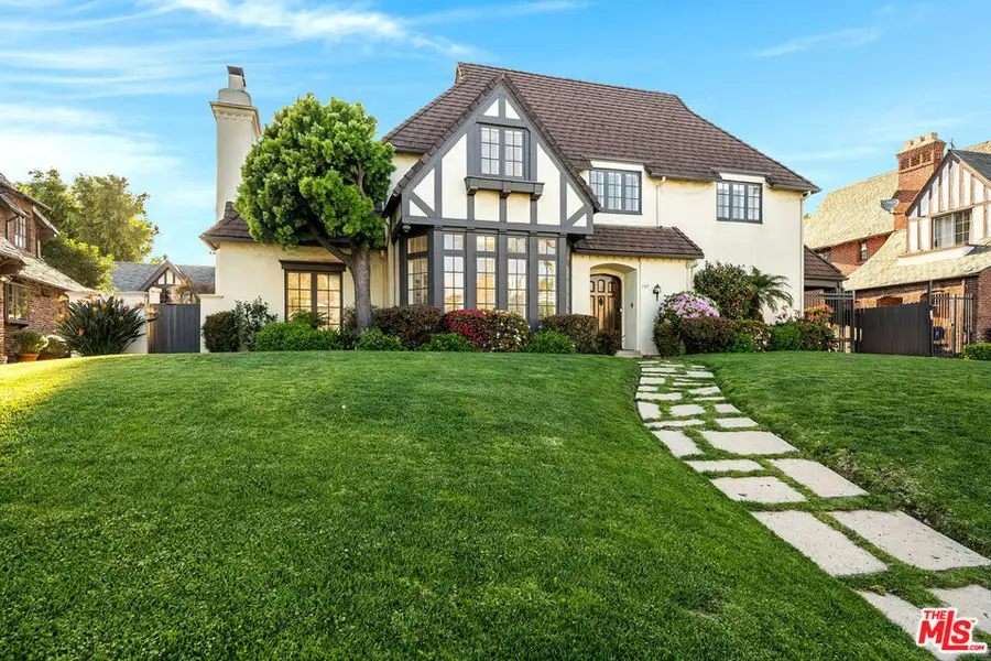 157 N Las Palmas Avenue, Los Angeles, CA 90004 - #2