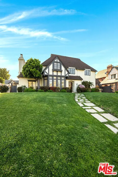 157 N Las Palmas Avenue, Los Angeles, CA 90004 - #3