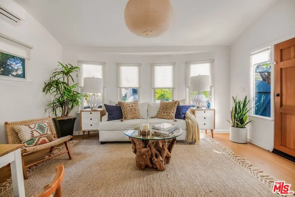 5848 Willoughby Avenue, Los Angeles, CA 90038 - #1