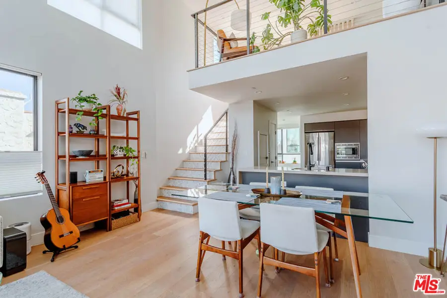 5014 Rosewood Avenue, Los Angeles, CA 90004 - #2