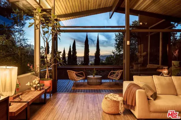 1966 Lucile Avenue, Los Angeles, CA 90039