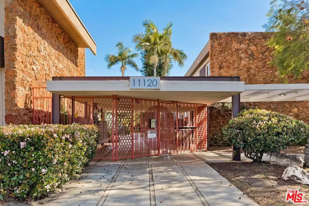 11120 Queensland Street #C26, Los Angeles, CA 90034 - #1