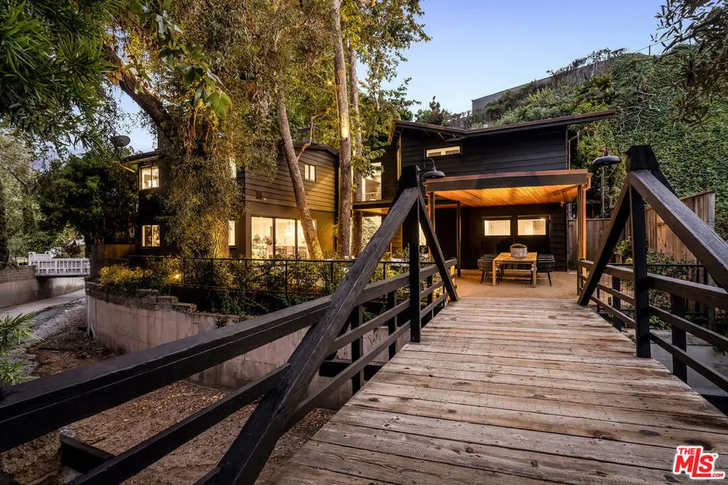 327 E Rustic Road, Santa Monica, CA 90402 - #1