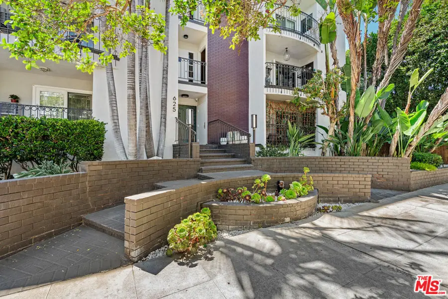 625 N Flores Street #304, West Hollywood, CA 90048 - #2