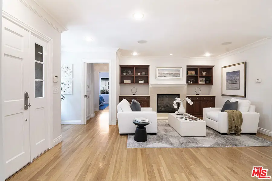 2332 Castle Heights Avenue, Los Angeles, CA 90034 - #3