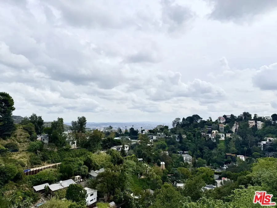 8468 Elusive Dr, Los Angeles, CA 90046 - #2