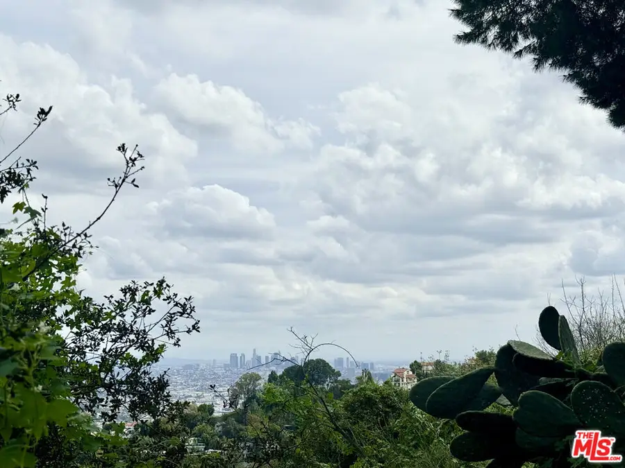 8468 Elusive Dr, Los Angeles, CA 90046 - #3