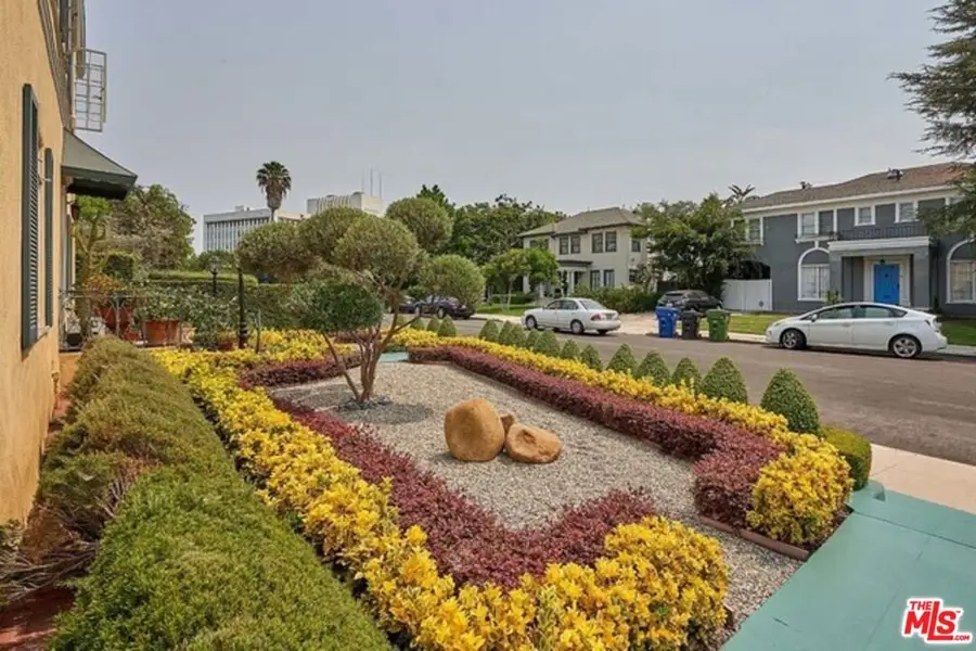 701 Lorraine Boulevard #4 units, Los Angeles, CA 90005 - #3