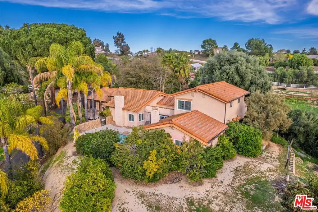39700 Avenida Arizona, Temecula, CA 92591 - #1