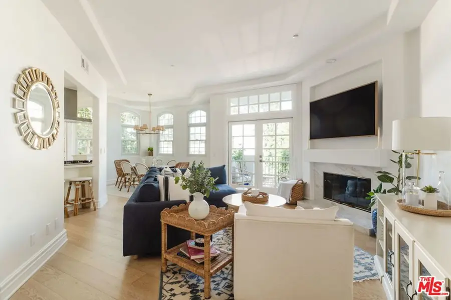 11680 Montana Avenue #203, Los Angeles, CA 90049 - #3