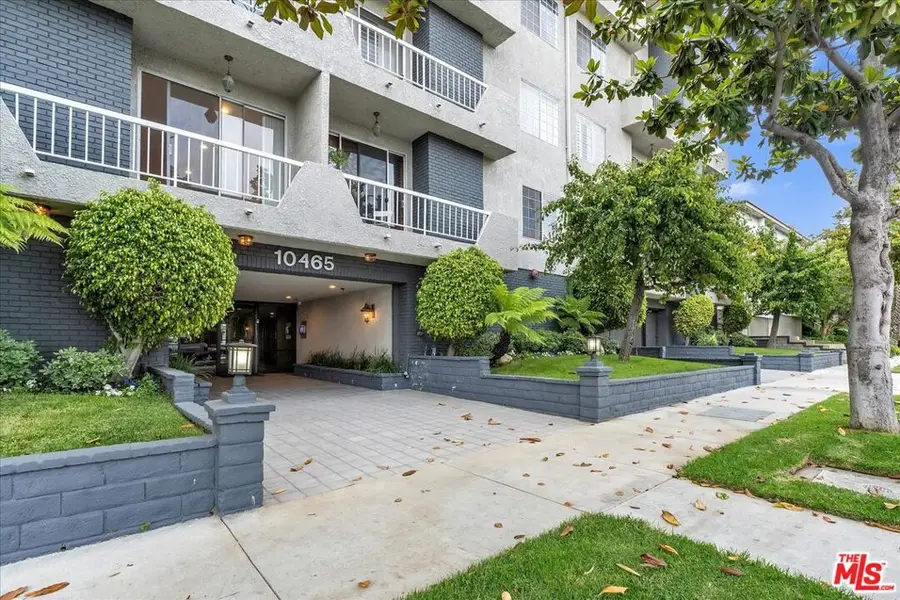 10465 Eastborne Avenue #206, Los Angeles, CA 90024 - #3