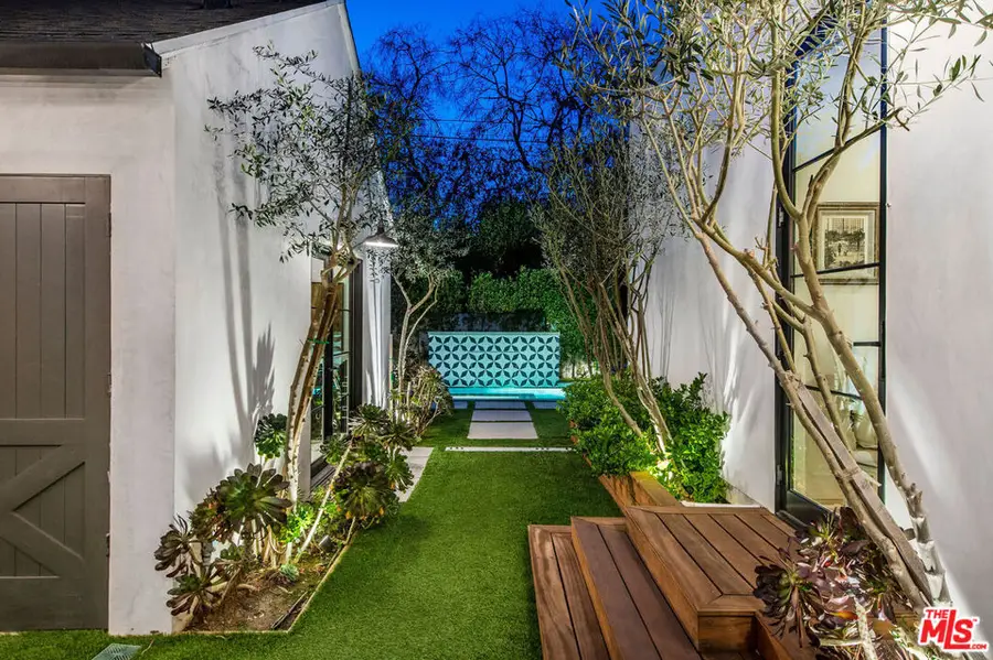 4513 Radford Avenue, Valley Village, CA 91607 - #3