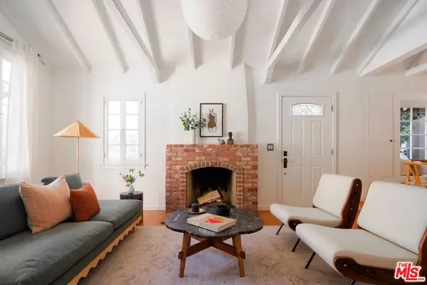 6182 Glen Oak Street, Los Angeles, CA 90068