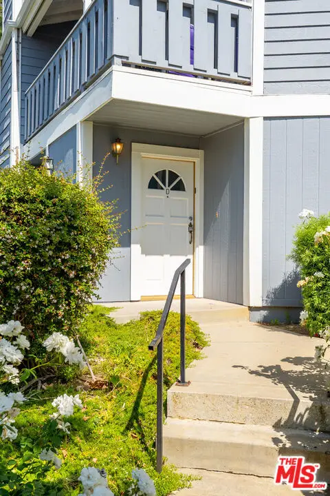 29125 Thousand Oaks Boulevard #D, Agoura Hills, CA 91301 - #3