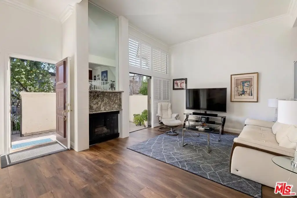 1/2 Randi Avenue, Woodland Hills, CA 91367 - #1
