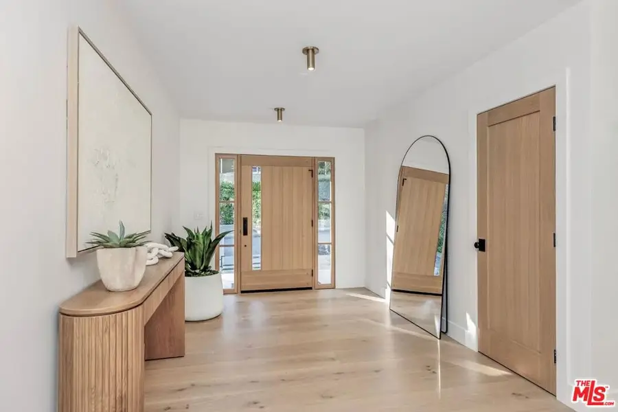 1902 Roscomare Road, Los Angeles, CA 90077 - #3