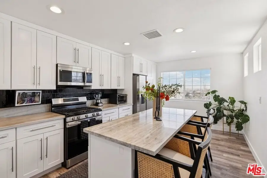 38425 Juniper Tree Road, Palmdale, CA 93551 - #3