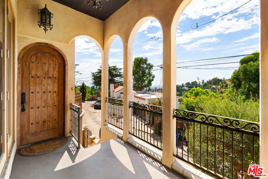 2604 Rutherford Drive, Los Angeles, CA 90068 - #2