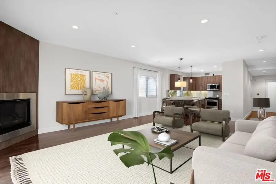 11023 Fruitland Drive #401, Studio City, CA 91604 - #3