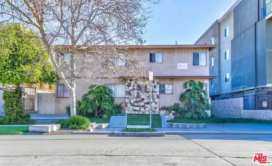 838 S Gramercy Place, Los Angeles, CA 90005 - #2