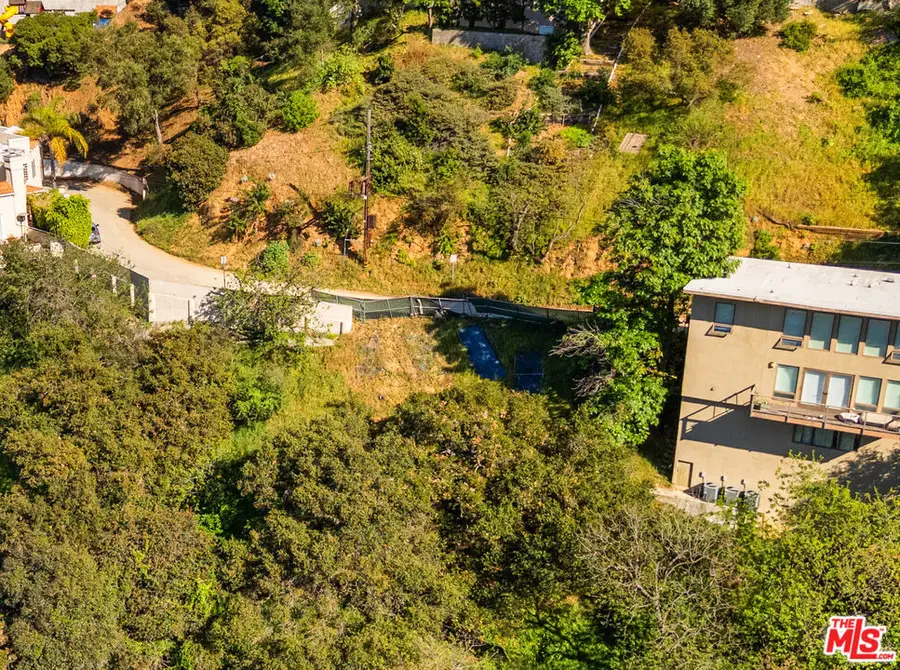 2123 Groveland Drive, Los Angeles, CA 90046 - #2