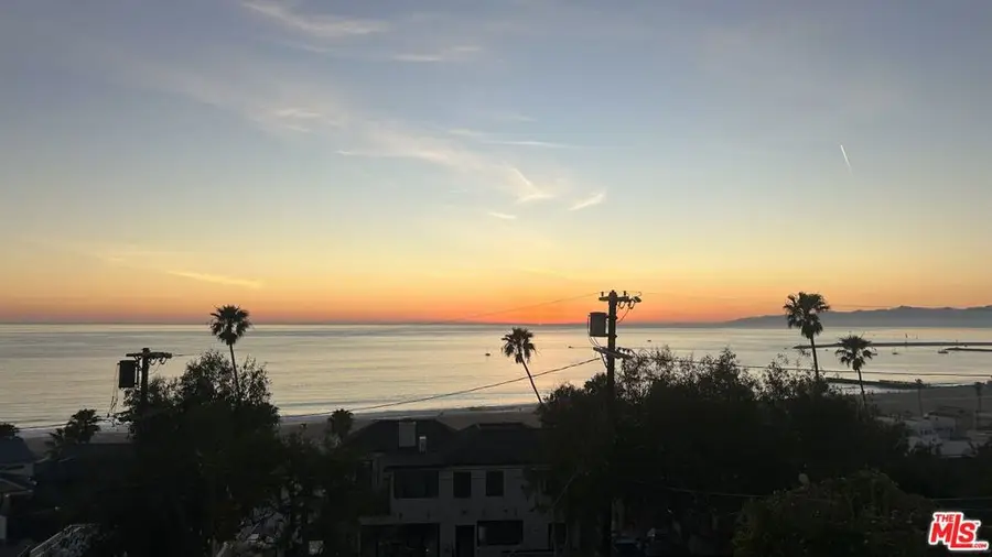 7325 Rindge Avenue, Playa Del Rey, CA 90293 - #3