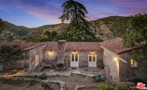 8420 La Tuna Canyon Road, Sun Valley, CA 91352