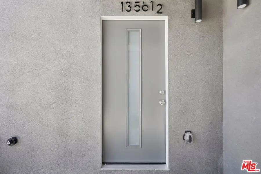 1354 E 108th Street, Los Angeles, CA 90059 - #3