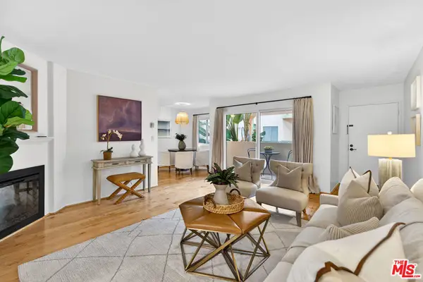 914 Lincoln Boulevard #207, Santa Monica, CA 90403