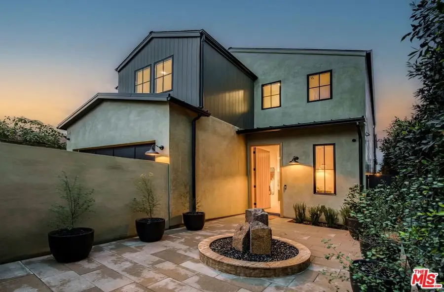 1016 Palms Boulevard, Venice, CA 90291 - #2