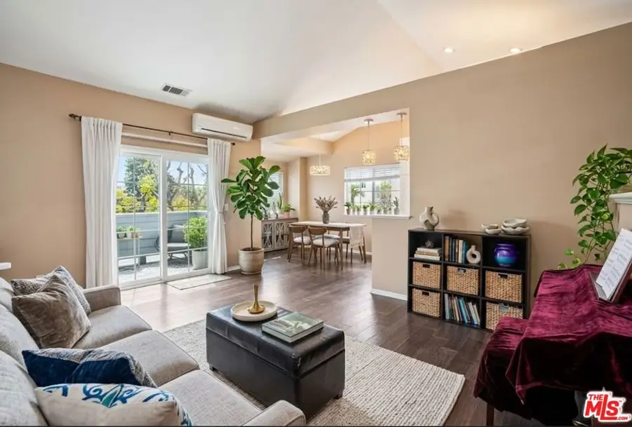 2003 Artesia Boulevard #105, Torrance, CA 90504 - #2