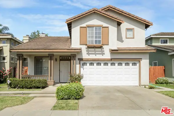 2041 Saint Andrews Way, Hawthorne, CA 90250