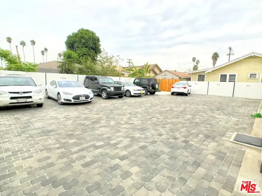1121 W 39th Place, Los Angeles, CA 90037 - #2