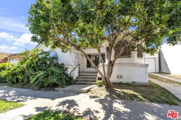 7508 Rosewood Avenue, Los Angeles, CA 90036