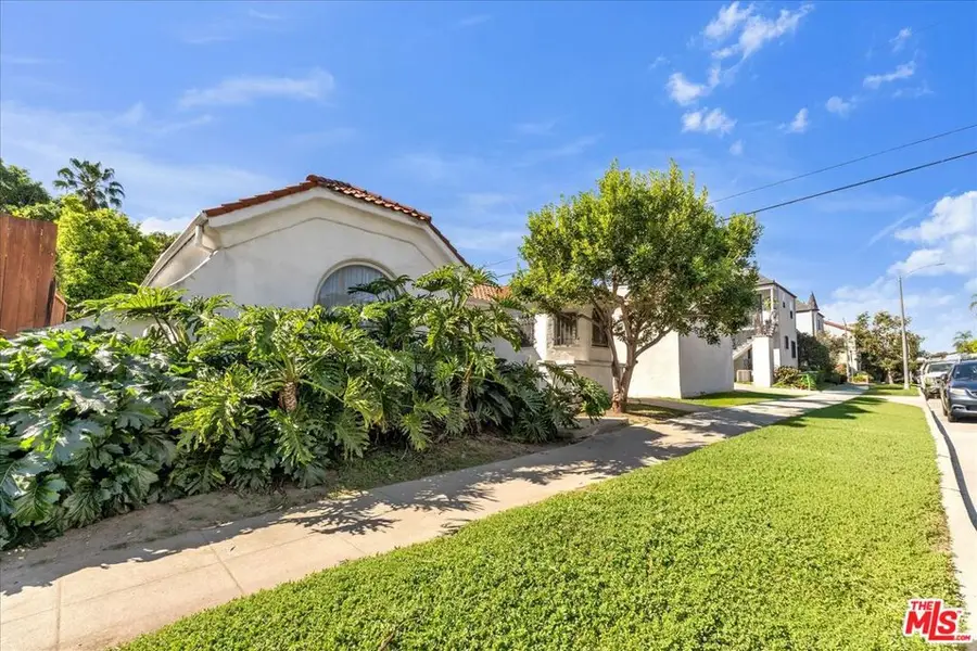 7508 Rosewood Avenue, Los Angeles, CA 90036 - #2