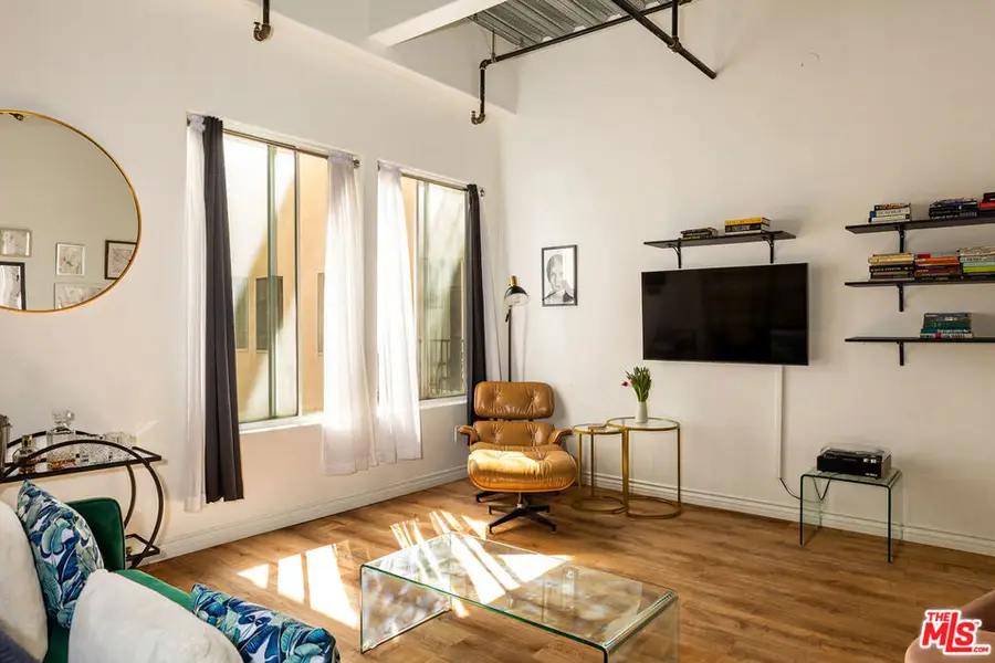 312 W 5th Street #1124, Los Angeles, CA 90013 - #2