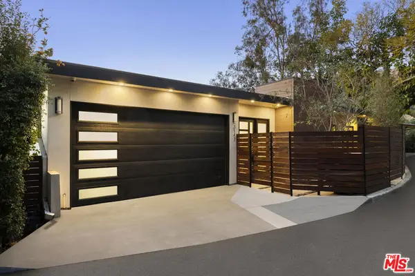 3147 Hollyridge Drive, Los Angeles, CA 90068