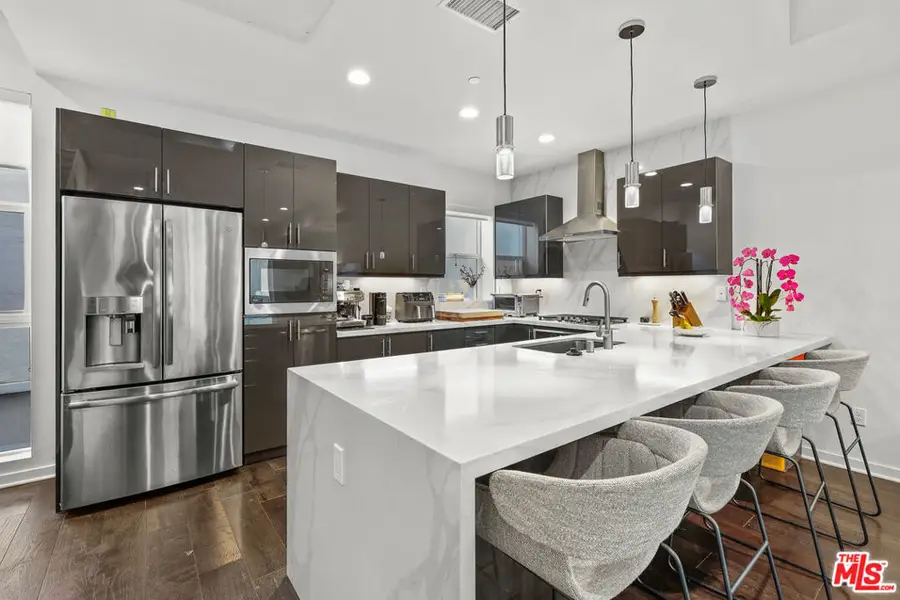 8408 Blackburn Avenue, Los Angeles, CA 90048 - #2