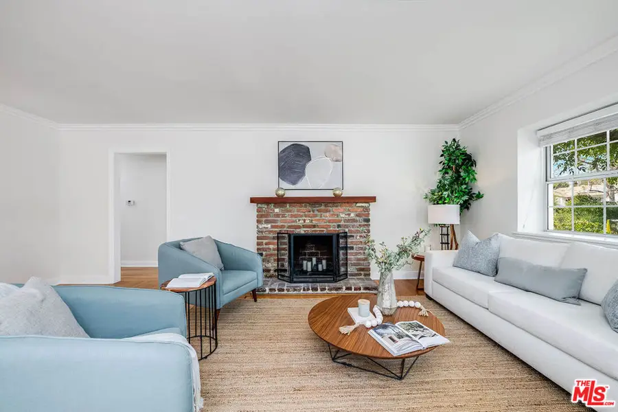 5728 Columbus Avenue Avenue, Sherman Oaks, CA 91411 - #3