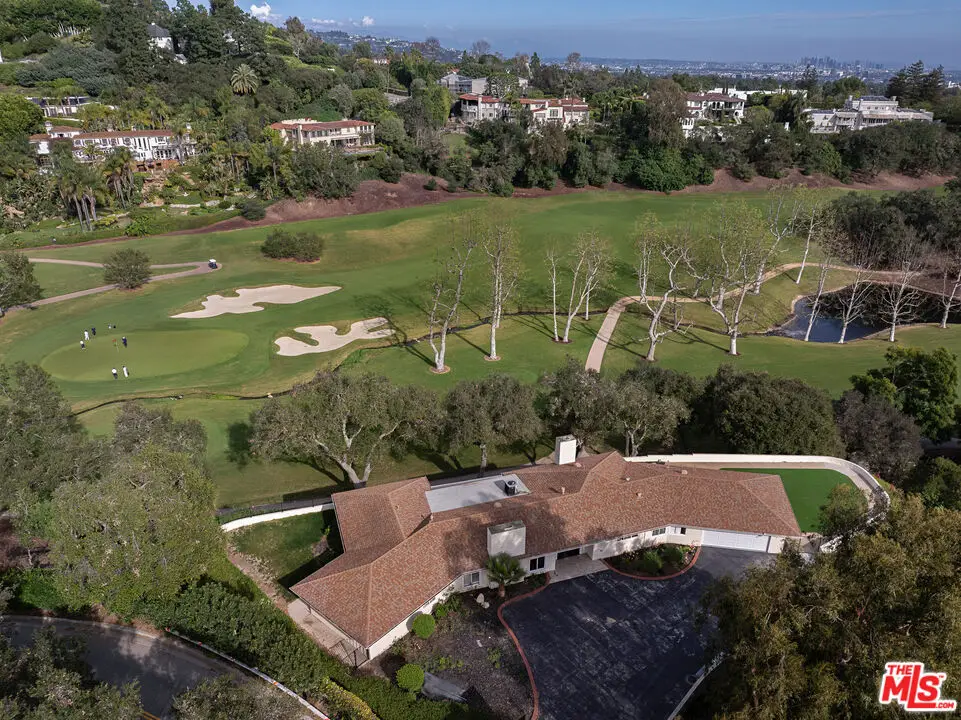 10985 Bellagio Road, Los Angeles, CA 90077 - #1