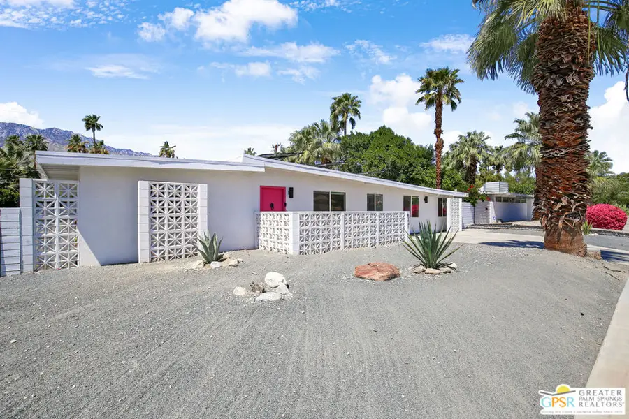 631 S El Cielo Road, Palm Springs, CA 92264 - #2