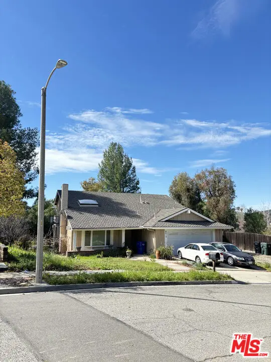 6618 Smoke Tree Avenue, Oak Park, CA 91377 - #1