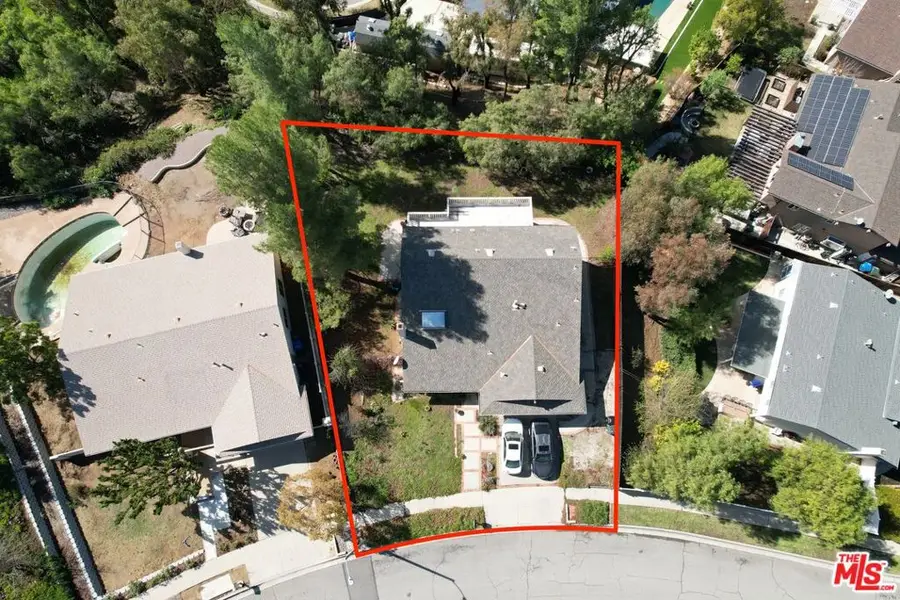 6618 Smoke Tree Avenue, Oak Park, CA 91377 - #2